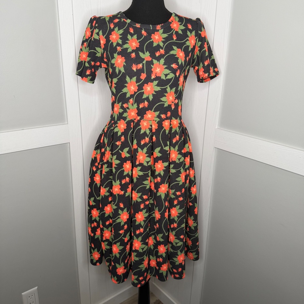 LuLaRoe Amelia Dress Women Medium Black Orange Floral Pockets Stretch Fit Flare
